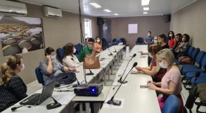 Integrantes do primeiro Comitê Técnico de Saúde Integral da População LGBT+ tomam posse em MS